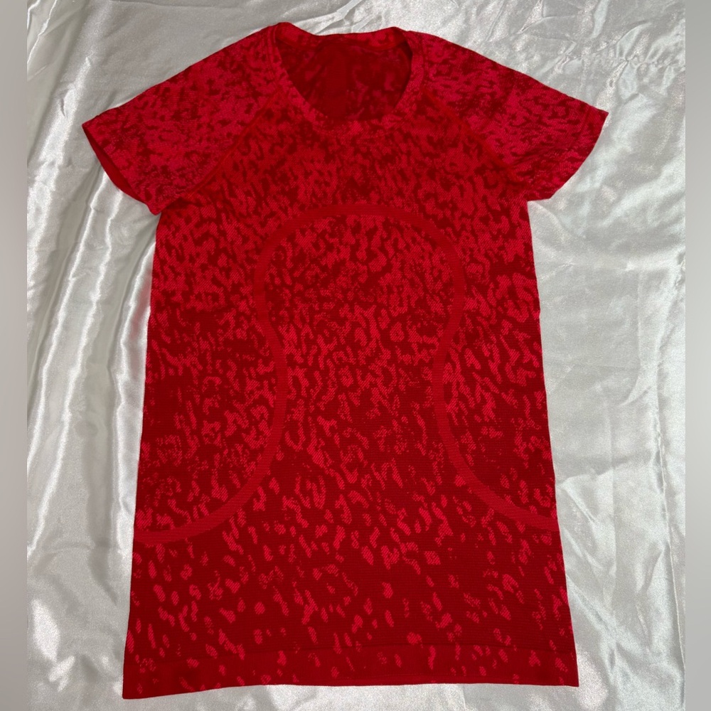 Lululemon swiftly short sleeve 2.0